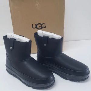UGG Women’s Classic Weather Mini Black Waterproof Leather Boots new